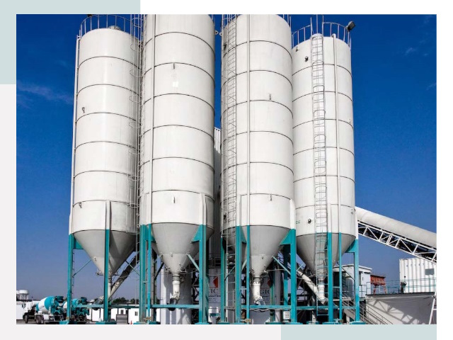 Строительство цементных силосов в Чите